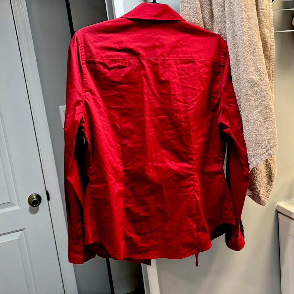Red blouse - Picture 3 of 3